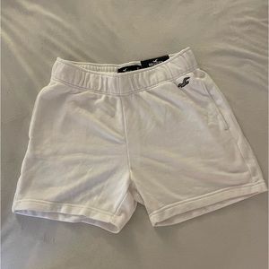 Hollister Men’s Extra Small (XS) Sweatshorts